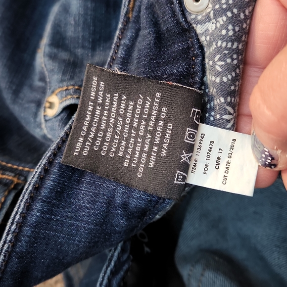Torrid Boyfriend Jean's Size 16R - Picture 16 of 16